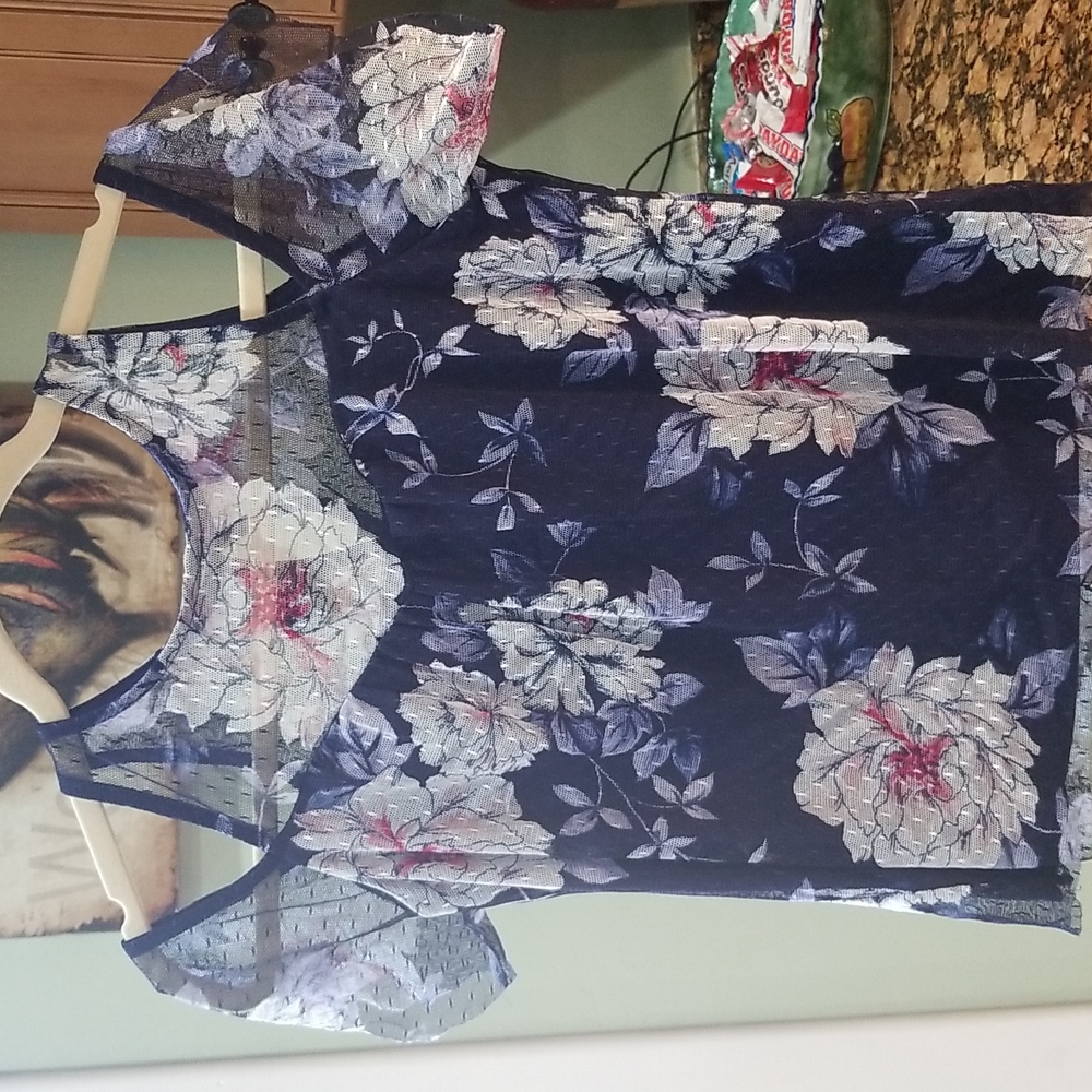 Open shoulder blue floral sweetheart neckline blouse